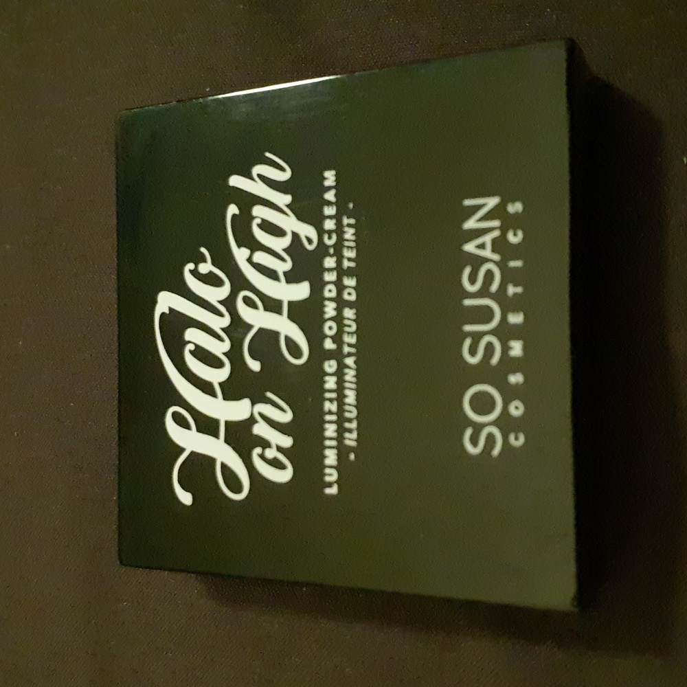 Halo On High - Luminizing Powder-Cream - Candles & Kisses